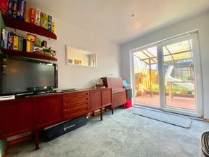 Dining Room - click for photo gallery